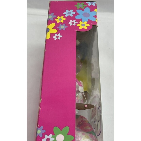 1996 Mattel African American Barbie Doll Russell Stover Candies Special Edition - Picture 10 of 16